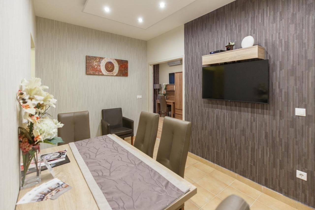 Mokka Apartments Мишкольц Экстерьер фото
